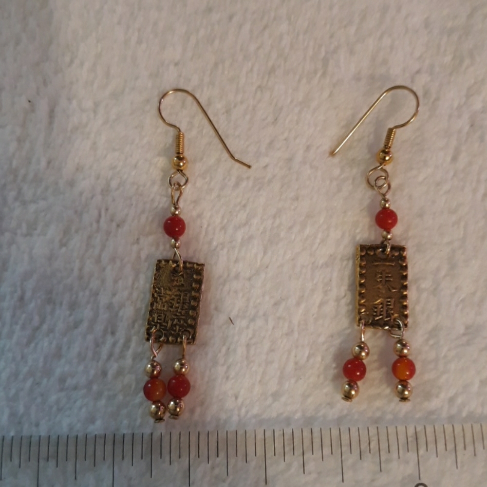 Vintage woman earrings